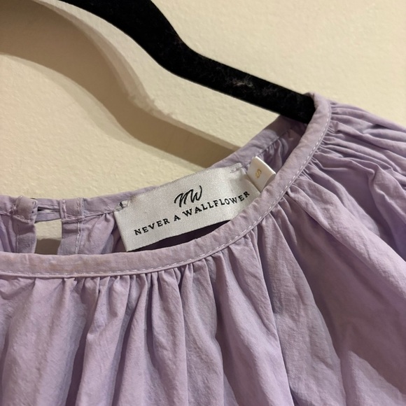 Never a Wallflower Gathered Neck Puff Sleeve Top Lavender Size Small - Picture 5 of 8